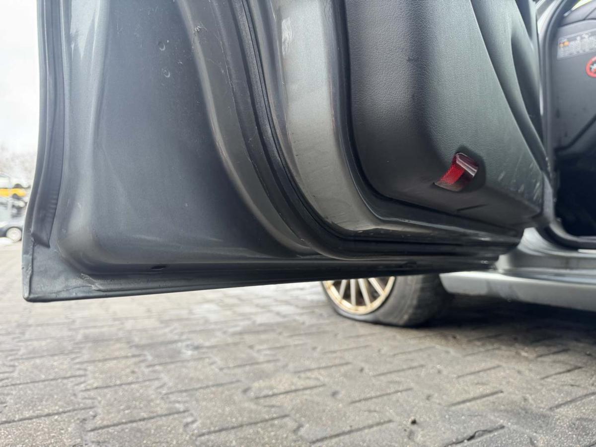 Jaguar X-Type original T&uuml;r vorn links LHK Quartzgrau Kombi Rohbau Bj.2006